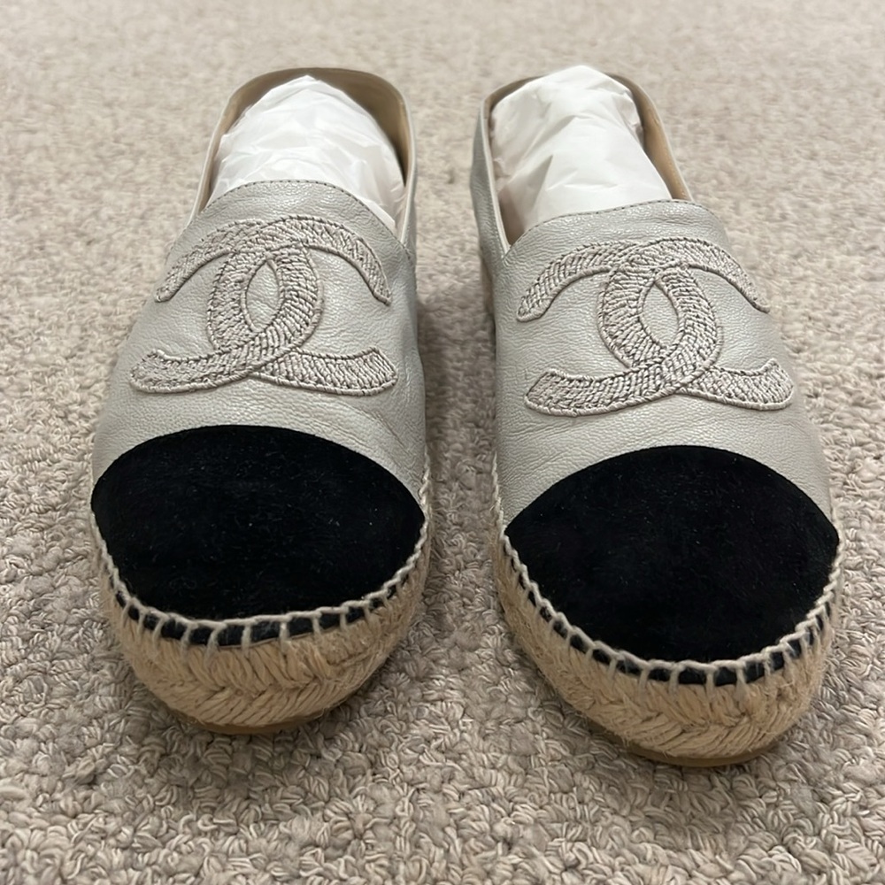 Chanel Espadrilles - Picture 3 of 9
